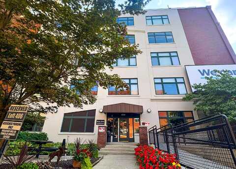 600 Monroe Avenue NW, Grand Rapids, MI 49503