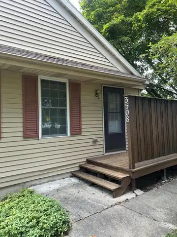 3508 SE Whispering Brook Drive SE, Grand Rapids, MI 49508