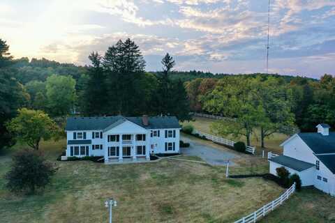 8044 Dexter-Pinckney Road, Dexter, MI 48130