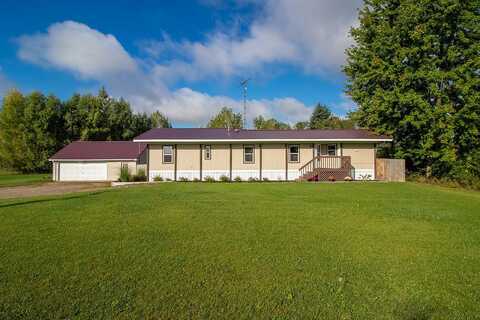 2665 N Cemetery Road, Cass City, MI 48726