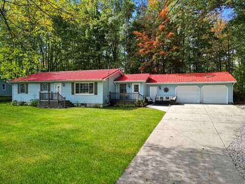9279 W School Section Lake Drive, Mecosta, MI 49332