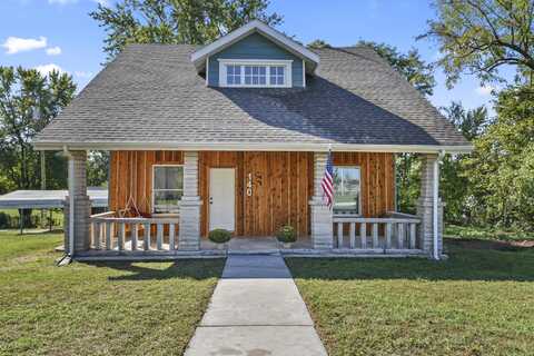 140 E Monroe Street, Walnut Grove, MO 65770