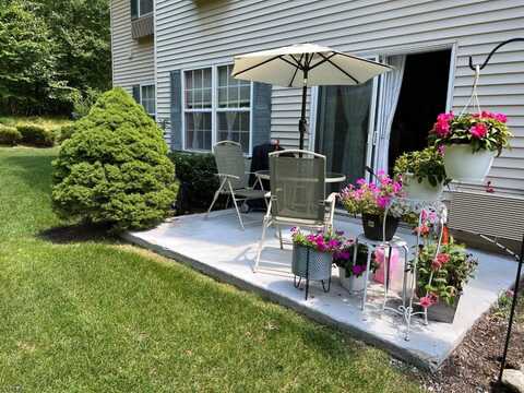 9117 Richmond Rd, West Milford, NJ 07480