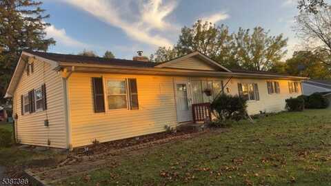 534 Liberty Blvd, Pohatcong Twp., NJ 08865