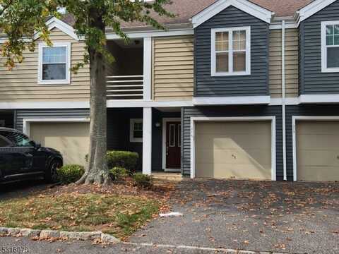 376 Pond Rd, Bridgewater, NJ 08807