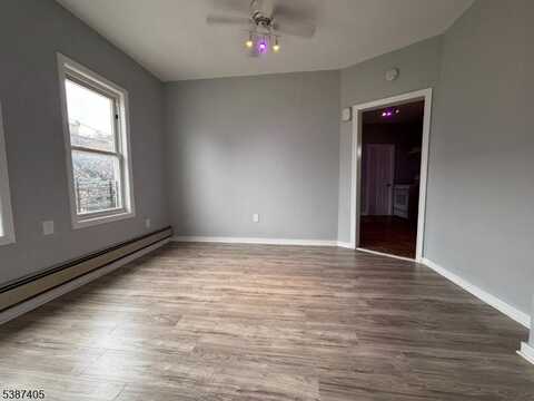 1401 Lincoln St, Linden, NJ 07036