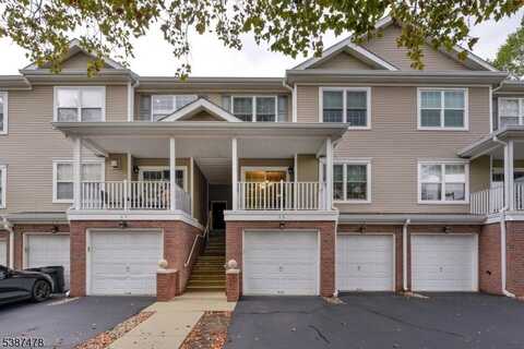 68 Carter Rd, Wanaque, NJ 07420