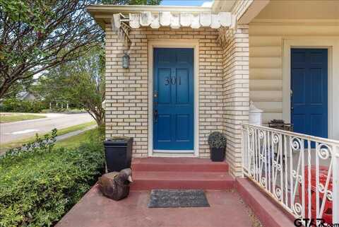 301 E Blair, Mineola, TX 75773
