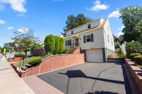 692 PASSAIC AVE, Kearny, NJ 07032