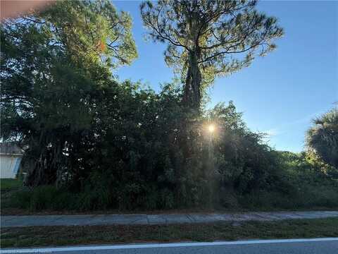 637 S Sun N Lakes Boulevard, Lake Placid, FL 33852