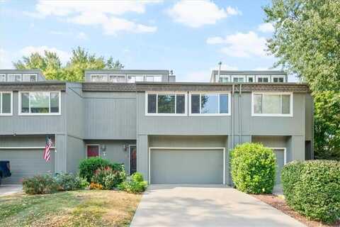 12012 W 66th Street, Shawnee, KS 66216