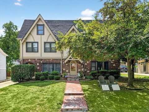441 W 67th Street, Kansas City, MO 64113
