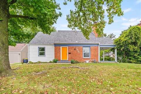 7224 PASEO Boulevard, Kansas City, MO 64131