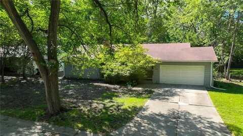 7634 Charlotte Street, Kansas City, MO 64131