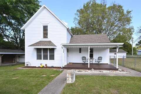 32 Mill Street, Dearborn, MO 64439