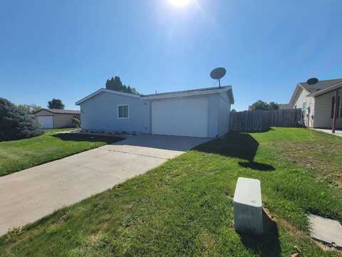 4002 Denton St, Caldwell, ID 83607