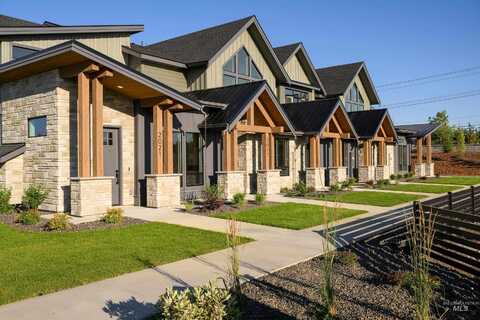 2050 W Freya Ct, Eagle, ID 83616
