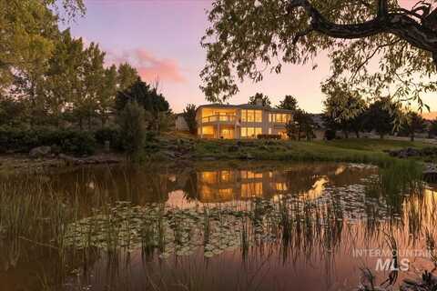 6953 W Hollilynn Drive, Boise, ID 83709