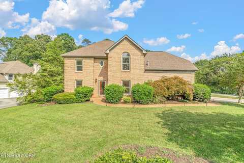 8327 High Lark Lane, Knoxville, TN 37923