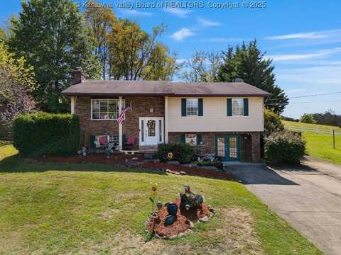 106 Richard Drive, Poca, WV 25159