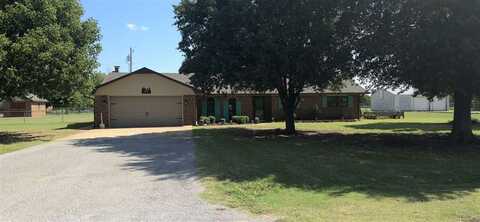 167 SE Chat Rd, Lawton, OK 73501