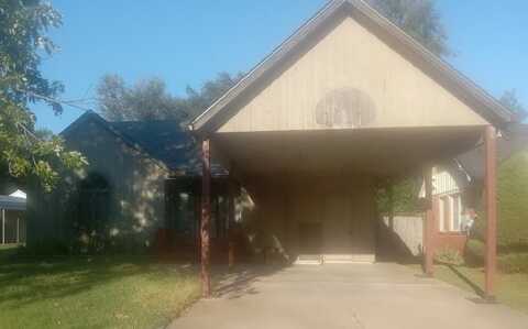 1006 NW 15th St, Lawton, OK 73507