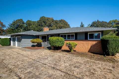 462 SW Westwood Drive, Dallas, OR 97338