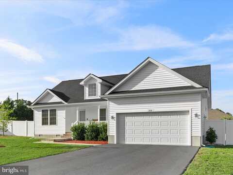 304 E 6TH ST, SEAFORD, DE 19973