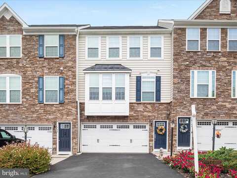 166 TROUT LILY DR, LAKE FREDERICK, VA 22630