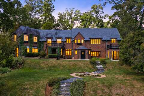 2752 Jefferson ST, Roanoke, VA 24014