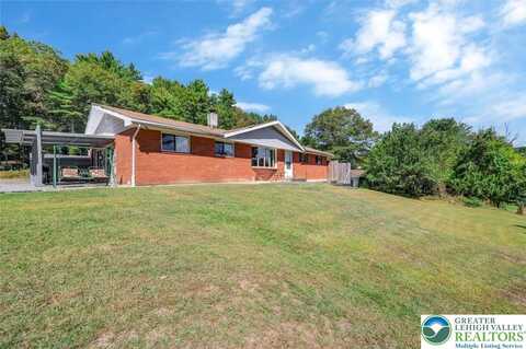 191 Farmers Ridge Road, EAST STROUDSBURG, PA 18301
