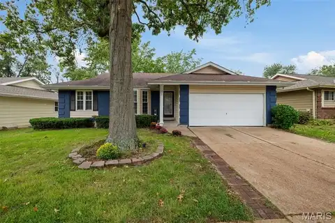 3652 Lemay Woods Drive, Oakville, MO 63129