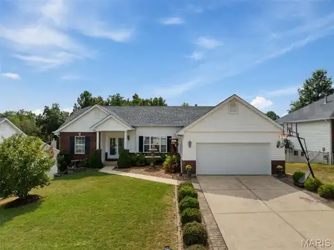3981 Cambridge Crossing Drive, Saint Charles, MO 63304