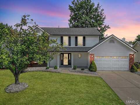 2044 Graystone Drive, Saint Charles, MO 63303
