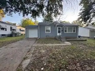 10130 Newbold Drive, Saint Louis, MO 63137