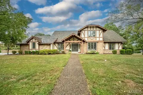 1710 Lynkirk Lane, Kirkwood, MO 63122