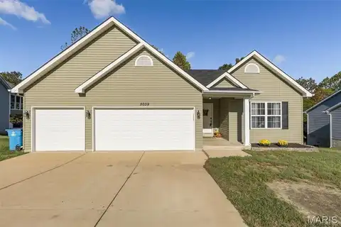 5039 Hampton Drive, Hillsboro, MO 63050