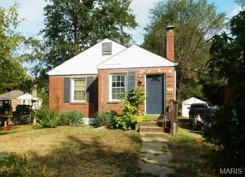 324 Newell Drive, Saint Louis, MO 63135