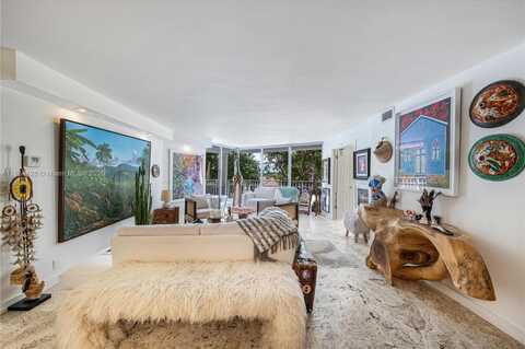 2000 Towerside Ter, Miami, FL 33138