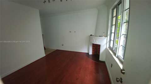1341 Meridian Ave, Miami Beach, FL 33139