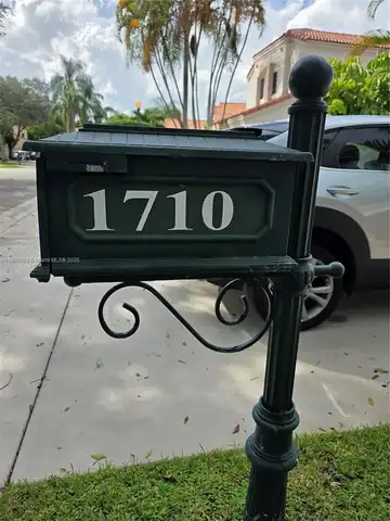 undefined, Weston, FL 33326