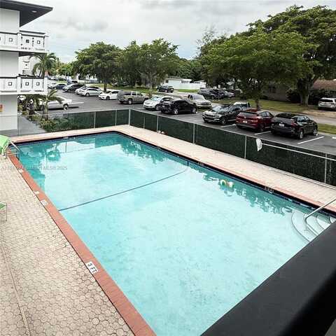 1715 N 16th Ave, Hollywood, FL 33020