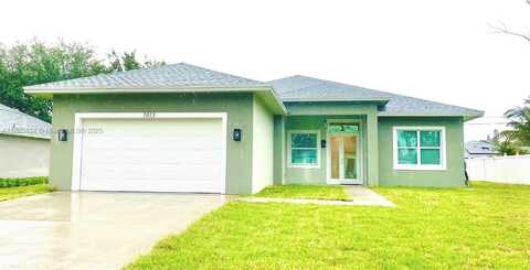 1013 SW Deauville Ave, Port Saint Lucie, FL 34953
