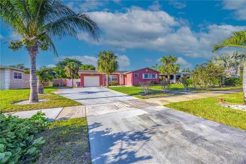 1106 7th St, Lake Park, FL 33403