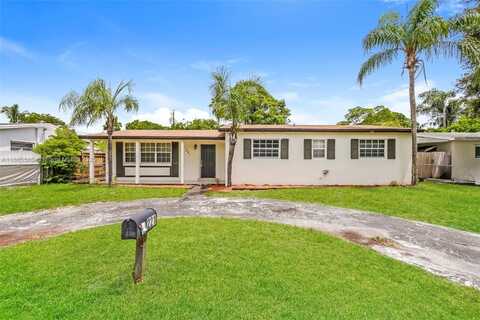 221 N 65 Way, Hollywood, FL 33024