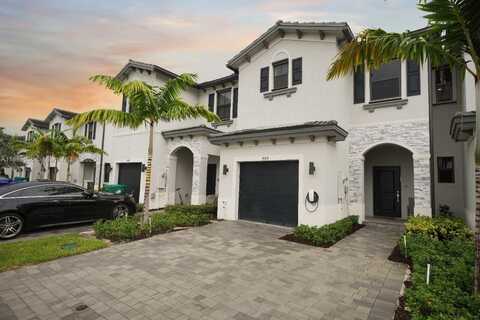 480 NW 203rd Ter, Miami Gardens, FL 33169