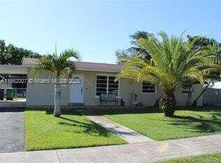 9755 SW 165th Ter, Miami, FL 33157