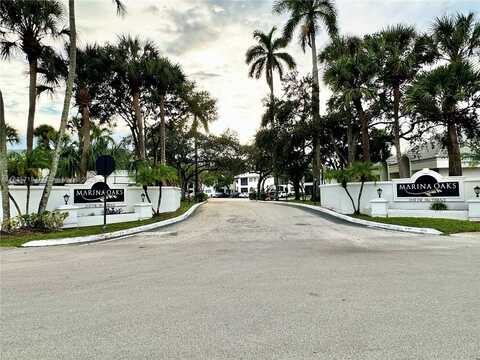 2445 SW 18th Ter, Fort Lauderdale, FL 33315
