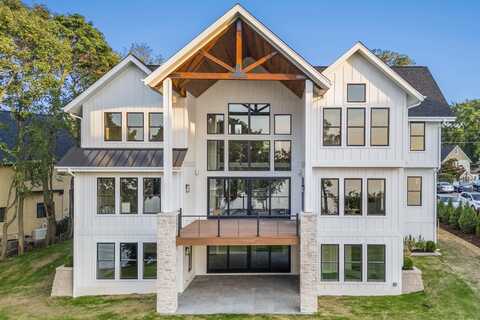 N2017 S Lakeshore Dr, Lake Geneva, WI 53147