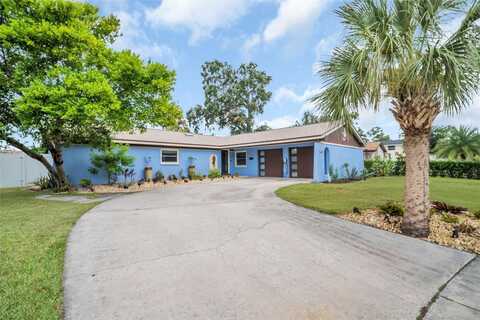 6704 GATEWAY DRIVE, TAMPA, FL 33615